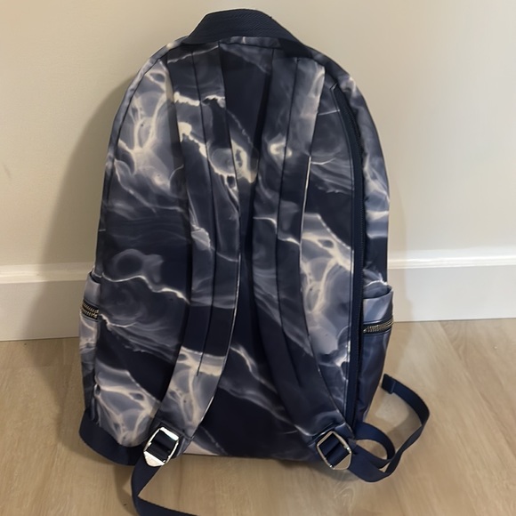 One barely used Buff Bunny backpack - Picture 2 of 3